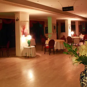 buradan rezervasyon yapın